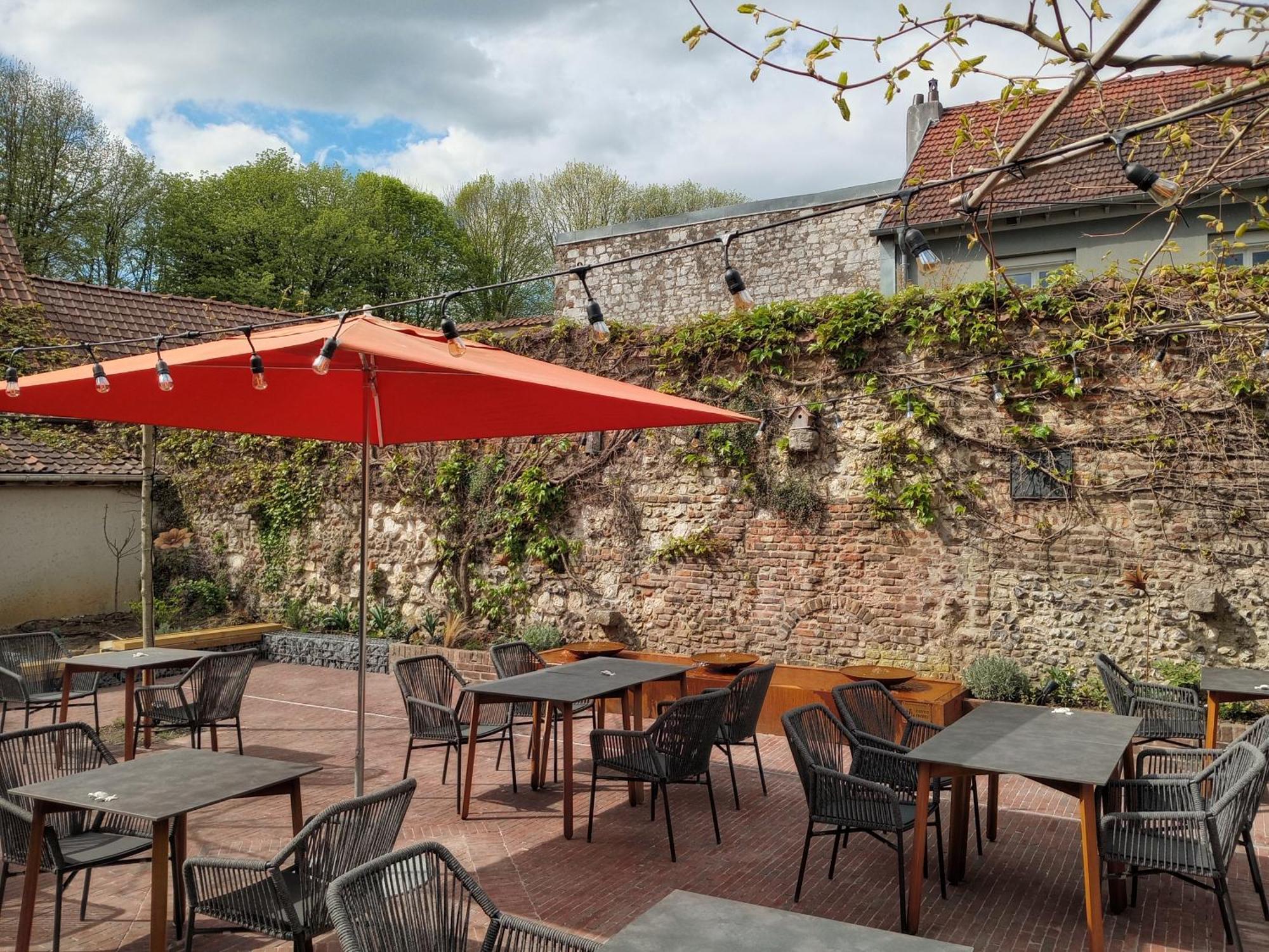 Logis Hotel & Restaurant - Les Hauts De Montreuil Montreuil  ภายนอก รูปภาพ